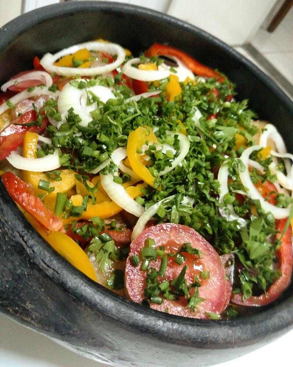 Moqueca baiana com camarão